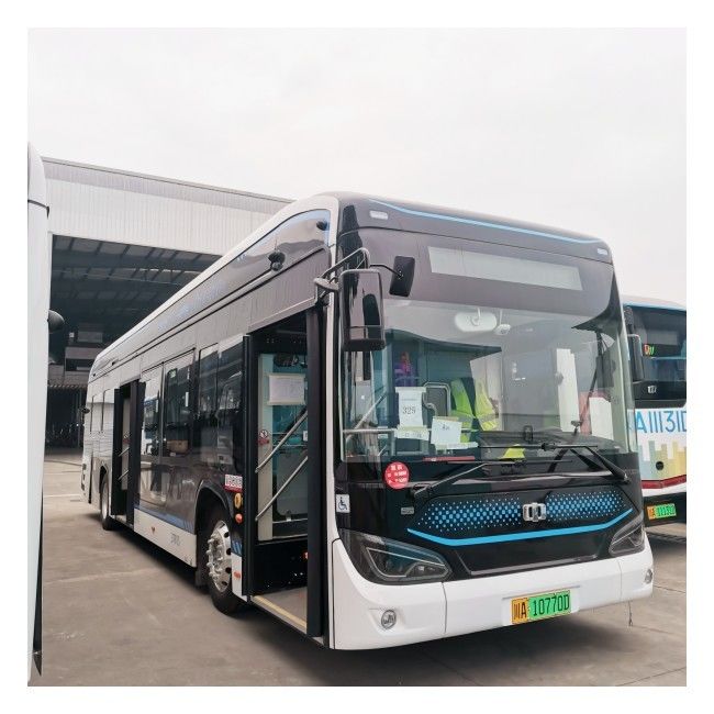 Pure Electric Bus 12m E Bus Low Floor New Energy Bus 46 zitplaatsen voor openbaar vervoer.