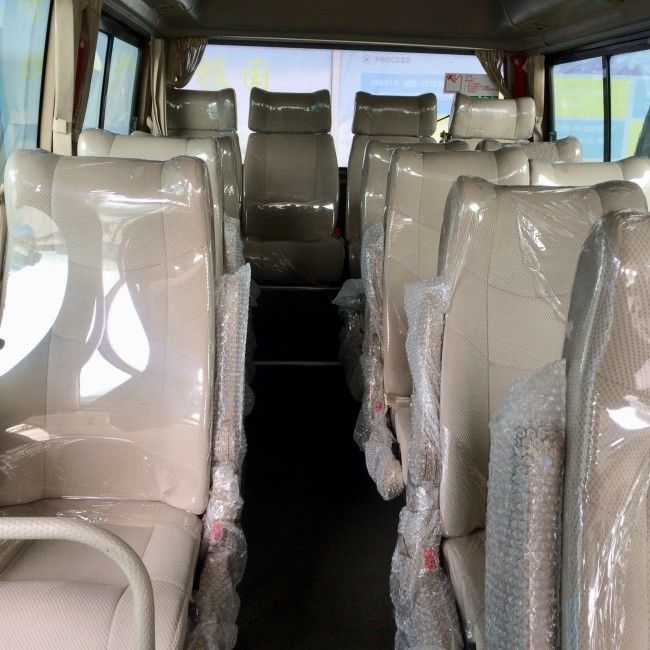 32-Persoons Diesel Coaster Bussen met Airconditioning en Tractiecontrole voor Veilig Personenvervoer