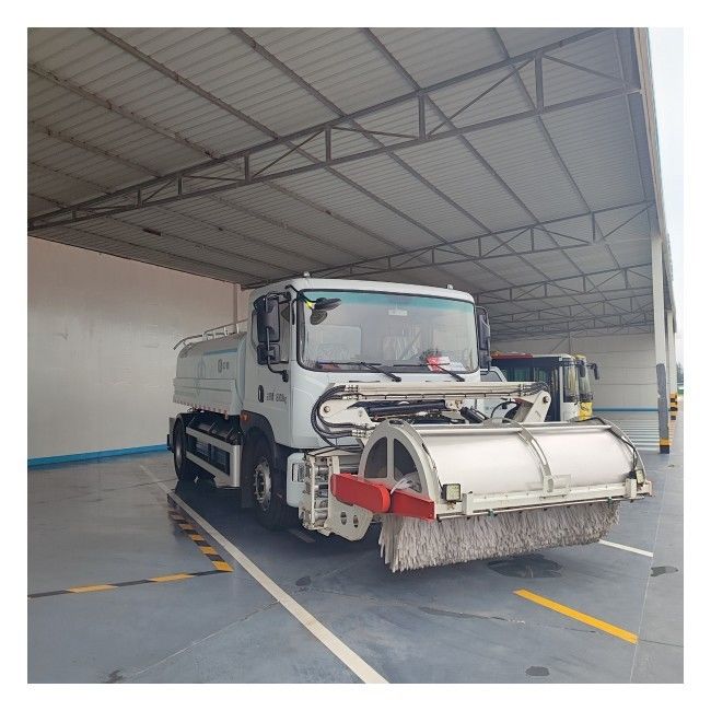 Wegveger Truck Reiniging Breedte van 3,8m Efficiënt water bij 7-20km/h