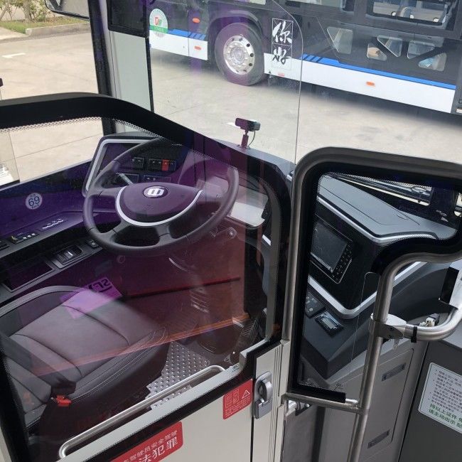 10.5m zuivere elektrische bus met modern ontwerp 255 Kwh rijbereik meer dan 230 km