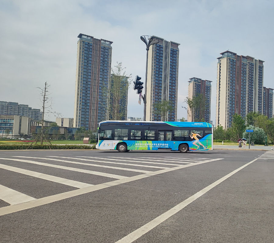 12m Elektrische stadsbussen met lage vloer Bussen nationale expressbus 41 zitplaatsen bus voor openbaar vervoer.