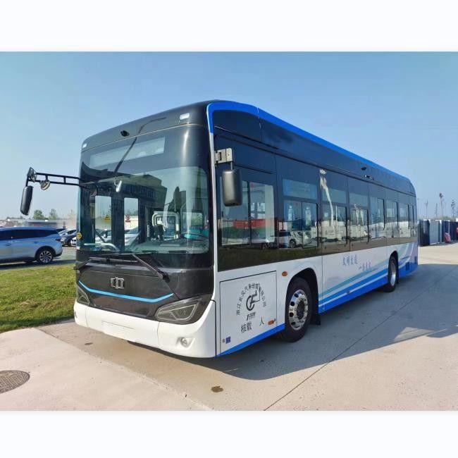 10.5m zuiver elektrische stadsbus met 30 zitplaatsen Rijbereik meer dan 230 km